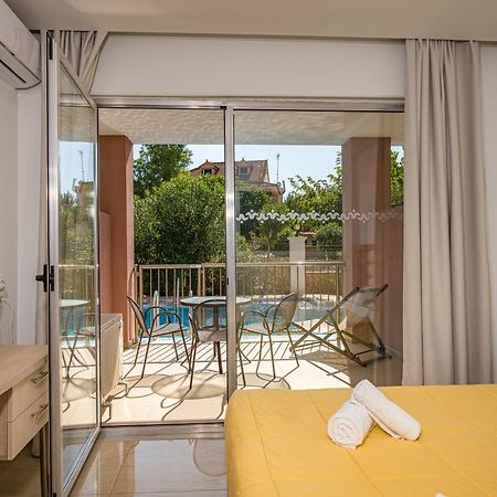 Caretta Beach Resort & Waterpark Kalamaki (Zakynthos) Exterior foto