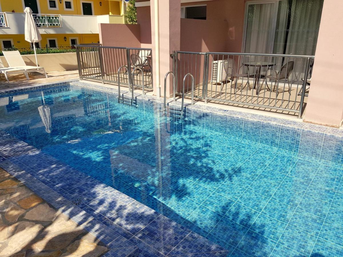 Caretta Beach Resort & Waterpark Kalamaki (Zakynthos) Exterior foto