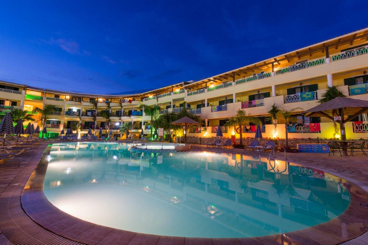 Caretta Beach Resort & Waterpark Kalamaki (Zakynthos) Exterior foto